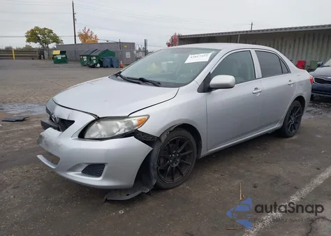 2010 Toyota Corolla Le z USA, uszkodzony, nr VIN 2T1BU4EE3AC367944